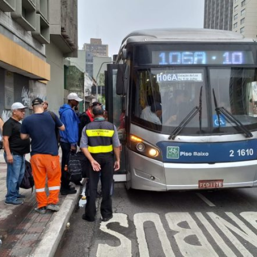 Greve de ônibus afeta 39 linhas na Zona Norte de São Paulo