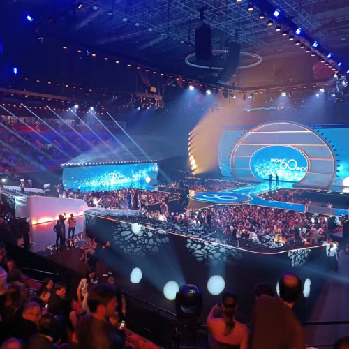 Globo celebra 60 anos com megashow reunindo grandes nomes da música, dramaturgia e jornalismo